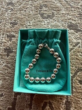 Tiffany & Co. Tiffany HardWear
Ball Bracelet in Silver, 10 mm